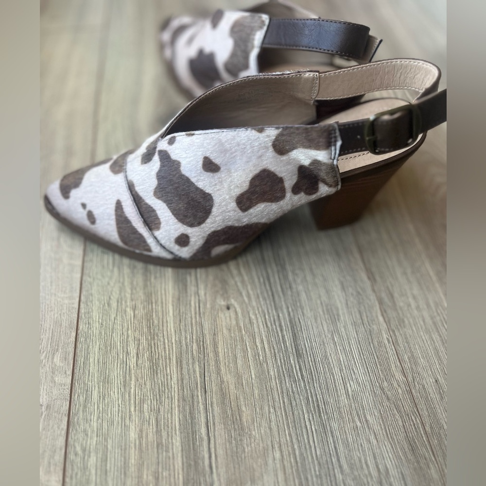 Cow Print Slingback Mules size 8 Western Cowgirl Rodeo Festival - Picture 2 of 4